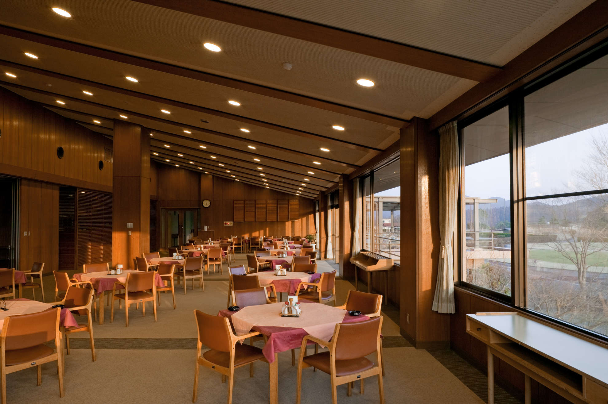 レストラン内観